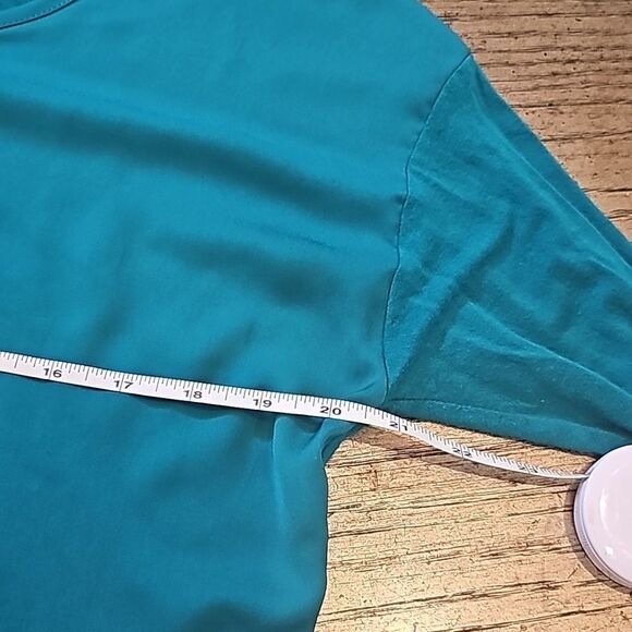 Green blouse DKNYC size M - Picture 6 of 11